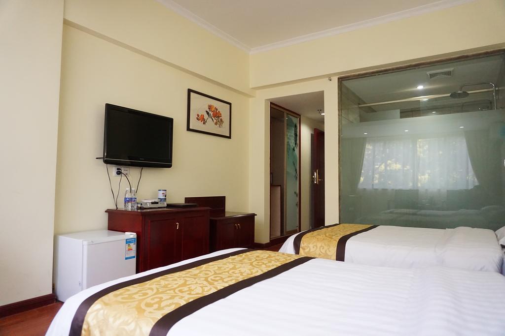 Guangdong Oversea Chinese Hotel Quảng Châu Phòng bức ảnh