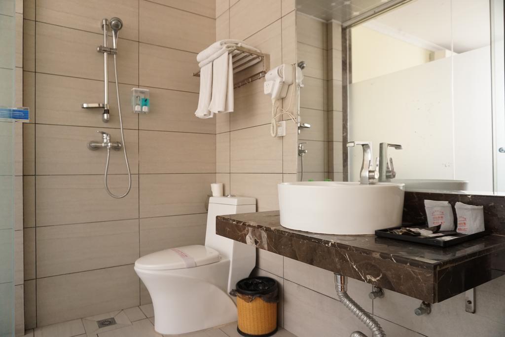 Guangdong Oversea Chinese Hotel Quảng Châu Phòng bức ảnh