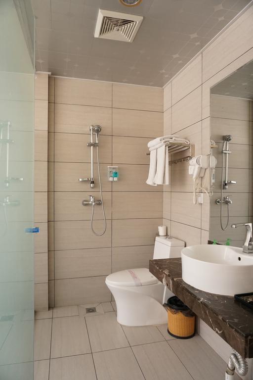 Guangdong Oversea Chinese Hotel Quảng Châu Phòng bức ảnh